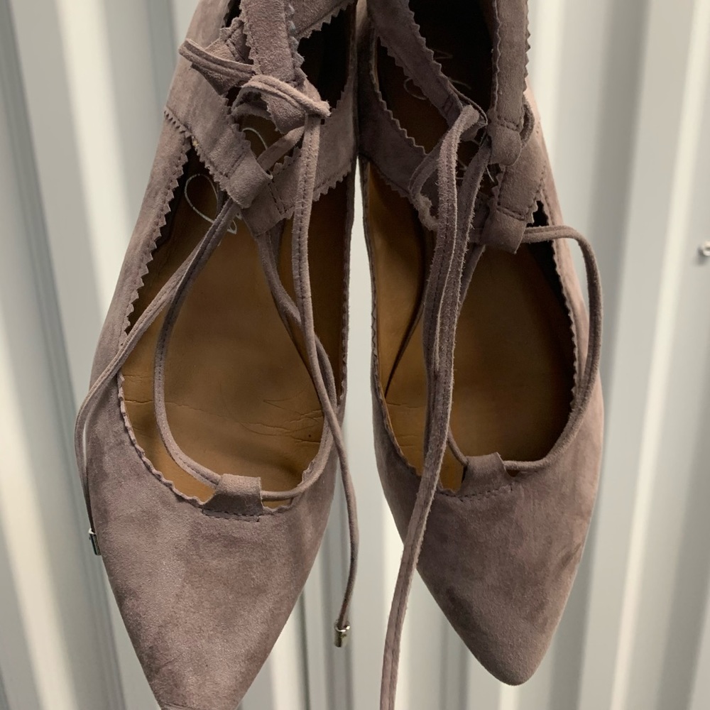 Flats - Picture 3 of 3
